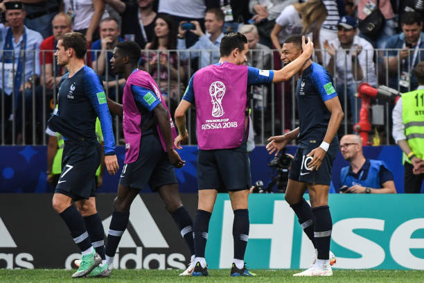 使球队的前 使球队的前